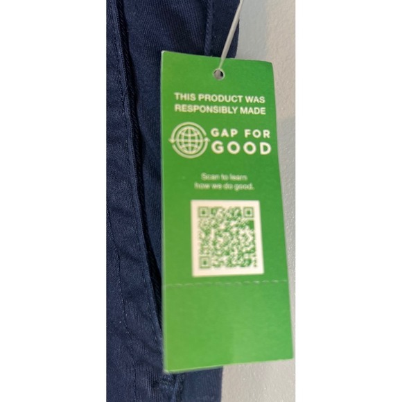 NWT GAP Women's WOVEN BERMUDA Shorts, TAPES NAVY, Size 18 - Picture 3 of 9